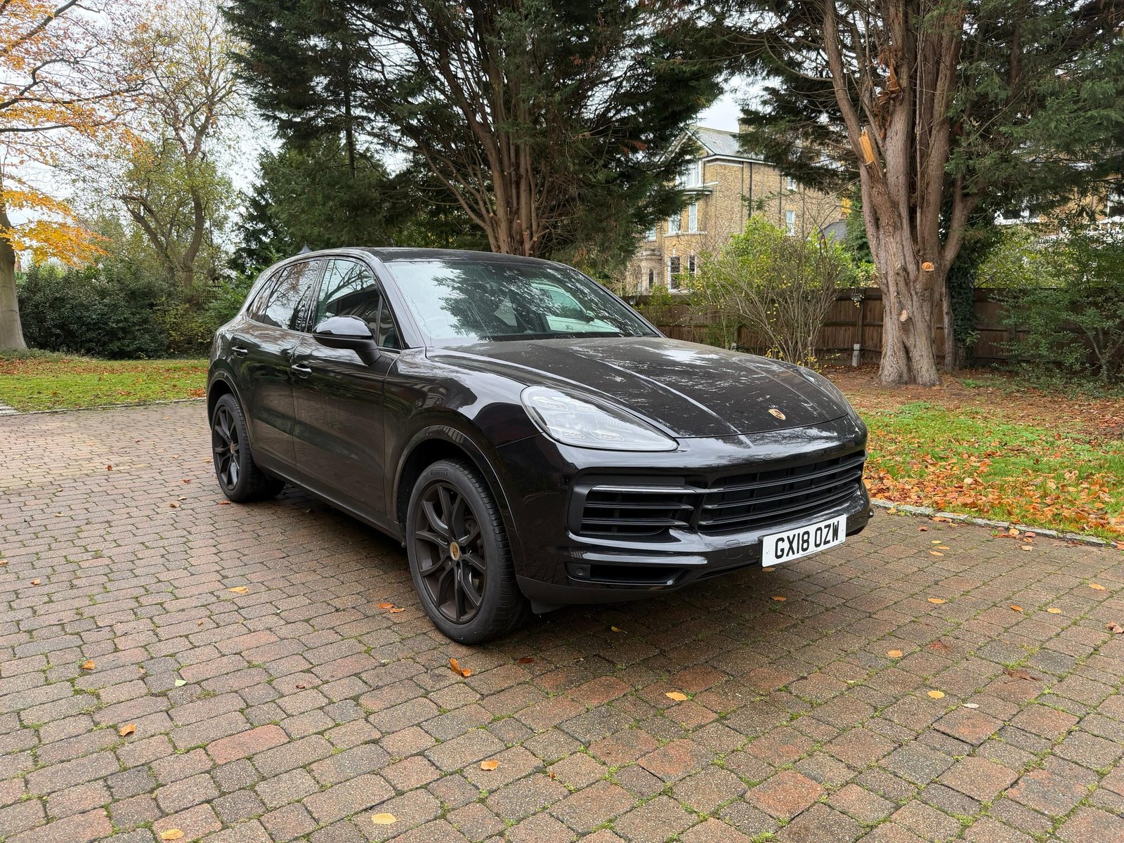 Porsche Cayenne - Image 2