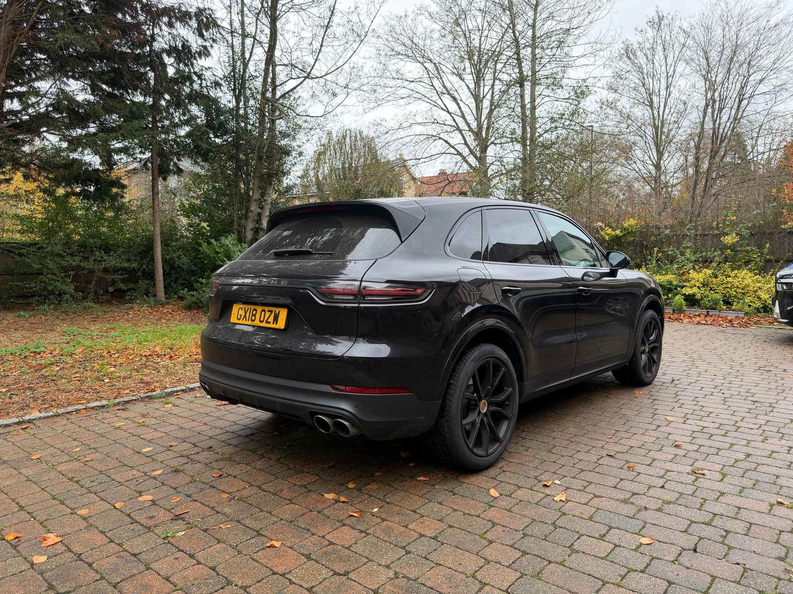 Porsche Cayenne - Image 8