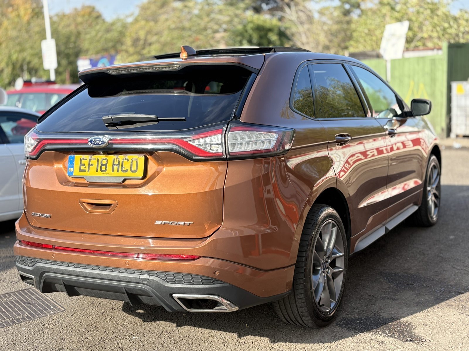 Ford Edge - Image 8