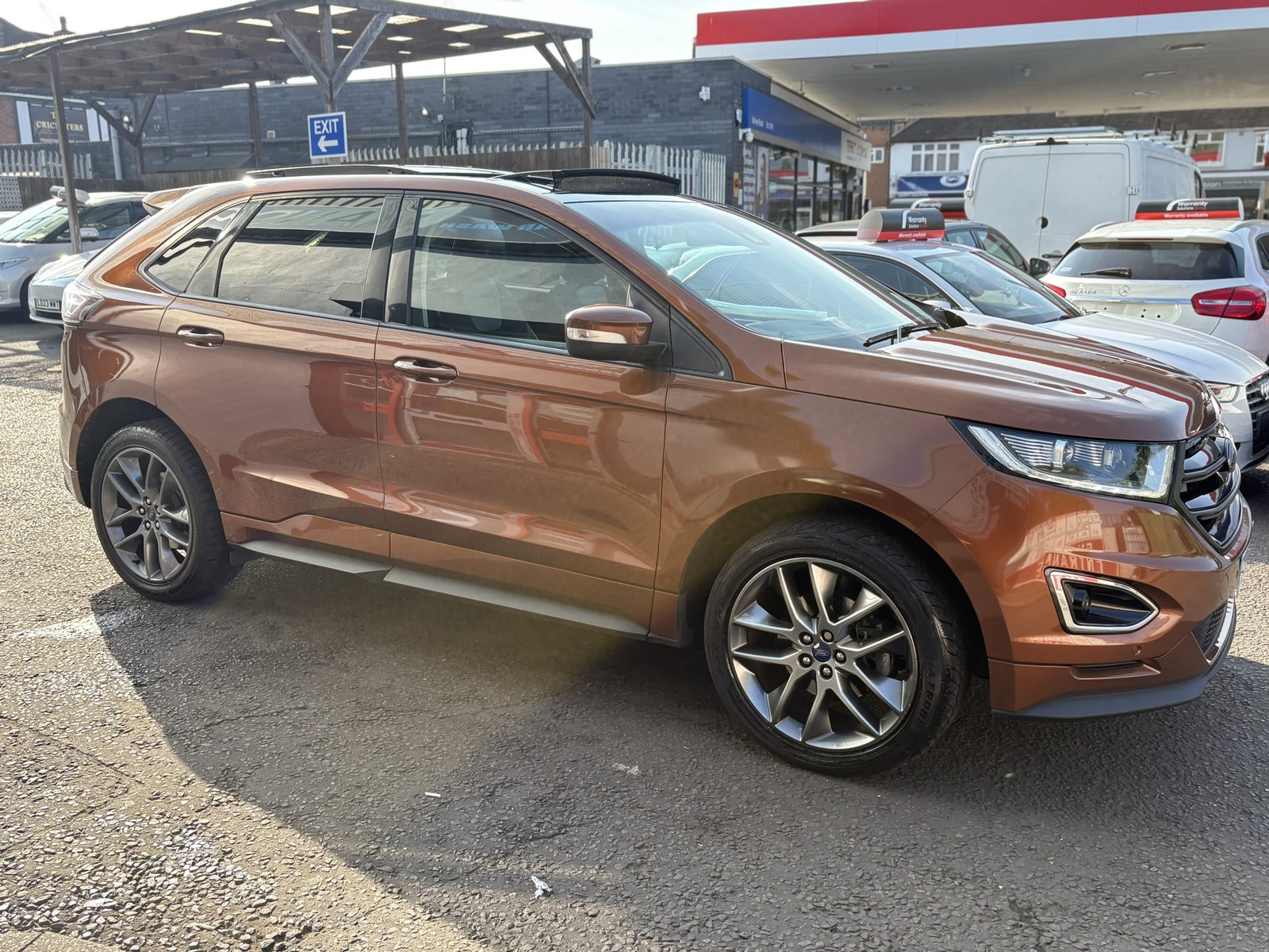 Ford Edge - Image 9