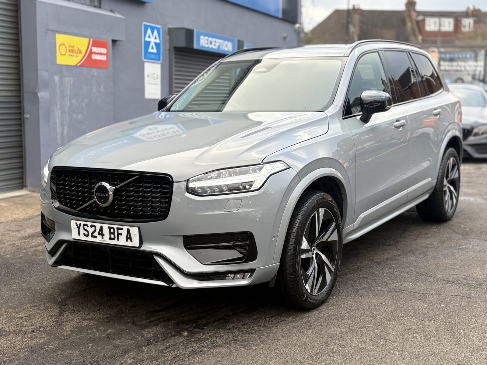 Volvo XC90 - Image 4