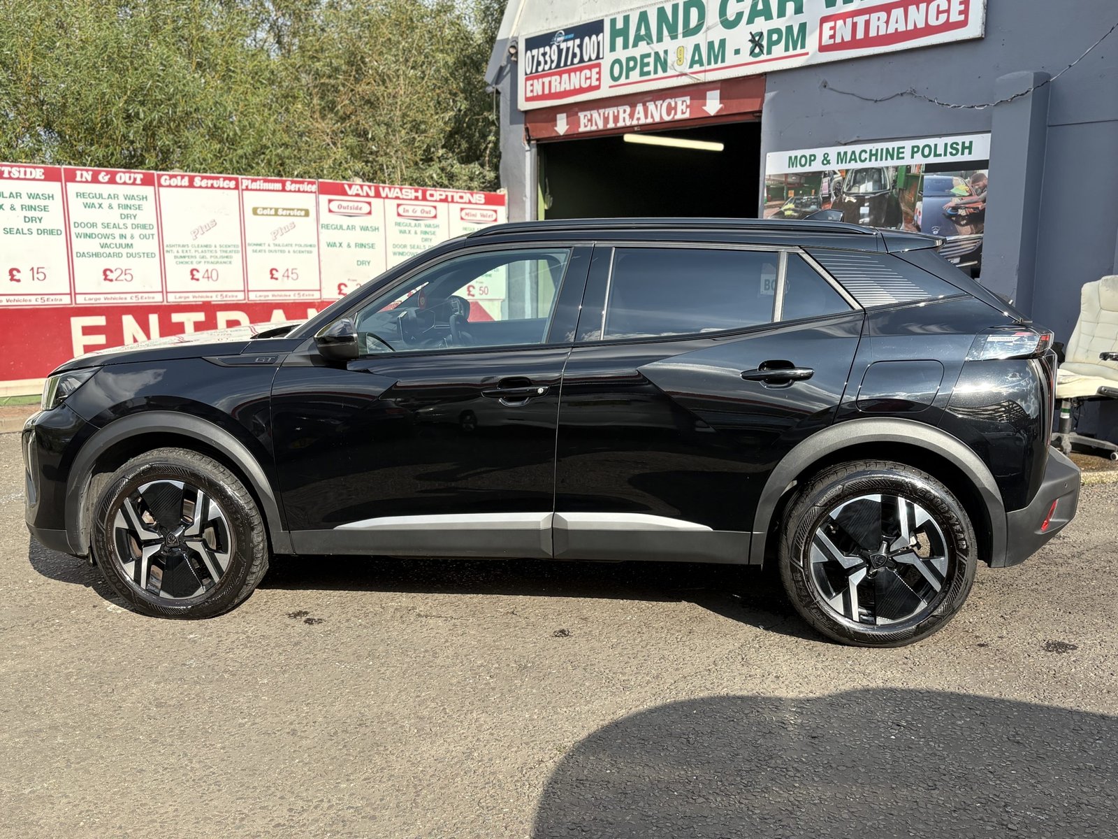 Peugeot 2008 - Image 5