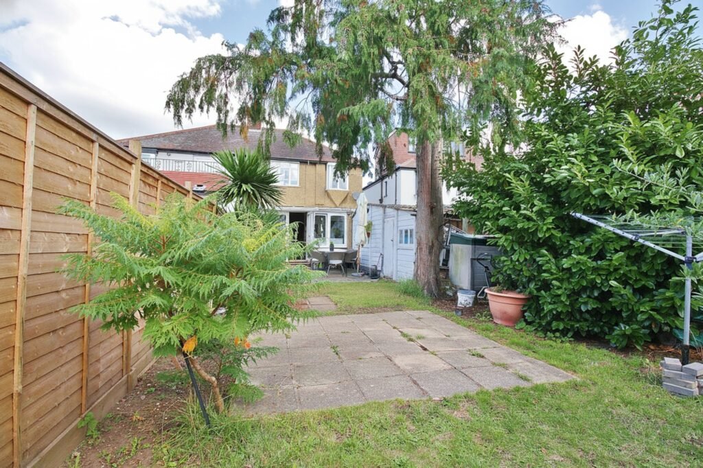 Syon Park Gardens, Isleworth, TW7 - Image 2